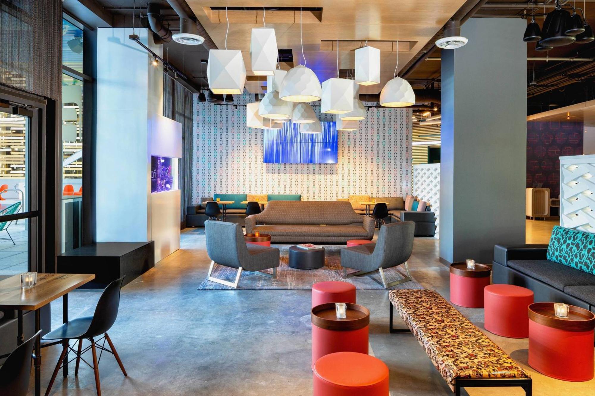 Aloft Indianapolis Downtown Hotel ภายนอก รูปภาพ